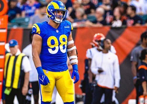 Off The Field with <br> Brayden Thomas, NFL Linebacker