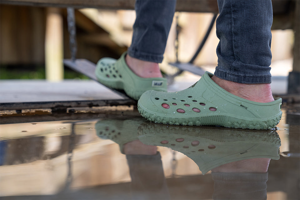 Women's Clogs & Mules