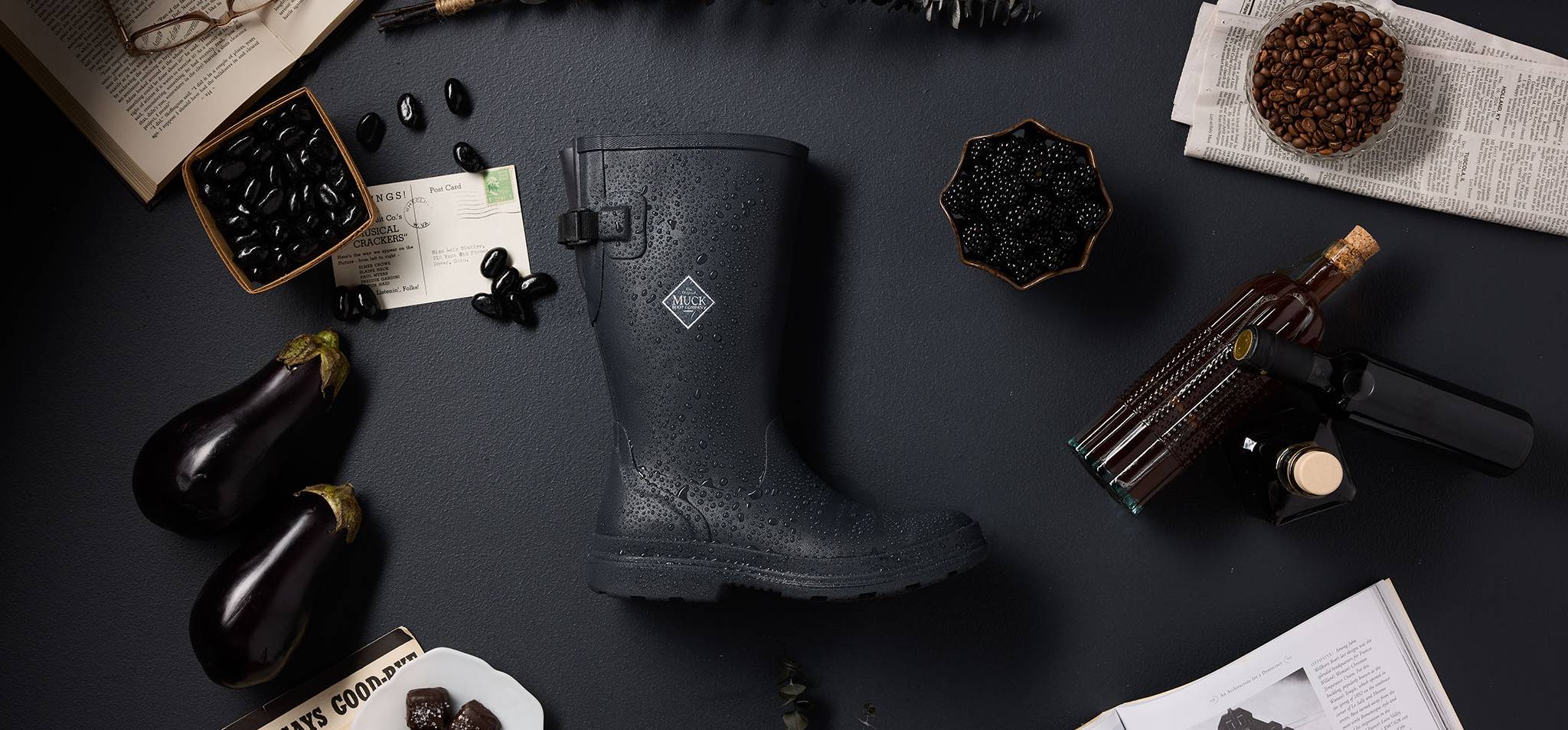 The Village Classic: Black