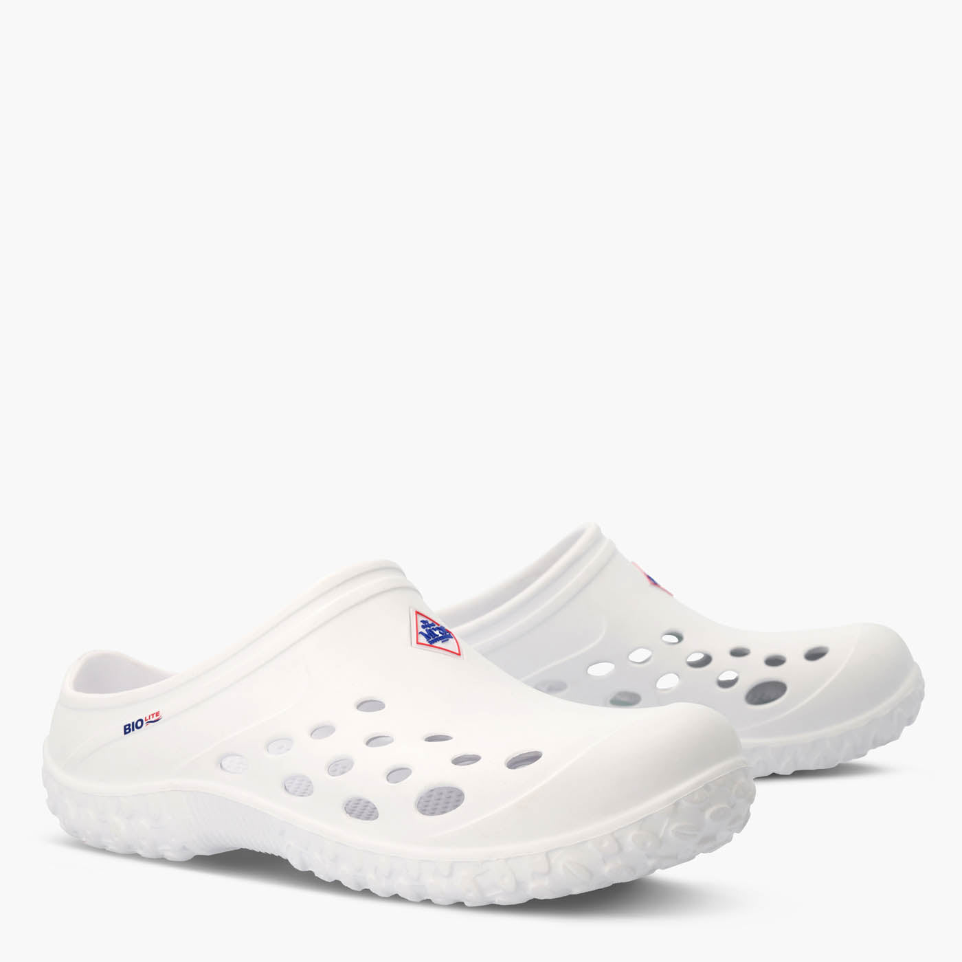 Muckster Lite Liberty Men's Clog MMLCMU01 white clog shoe on a white background